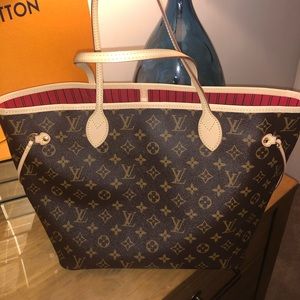 Louis Vuitton Neverfull MM